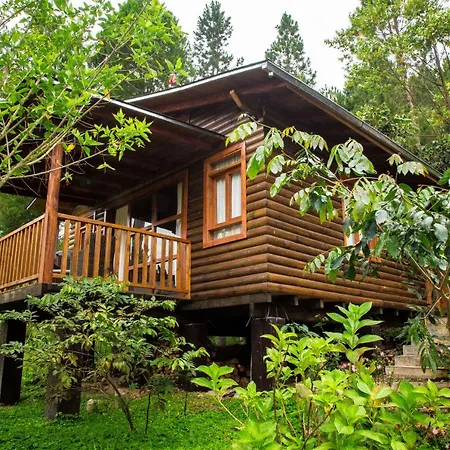 Altares De Oxapampa Villa Exterior photo