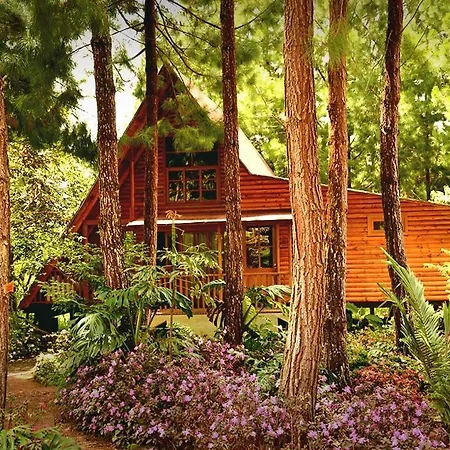 Altares De Oxapampa Villa Exterior photo