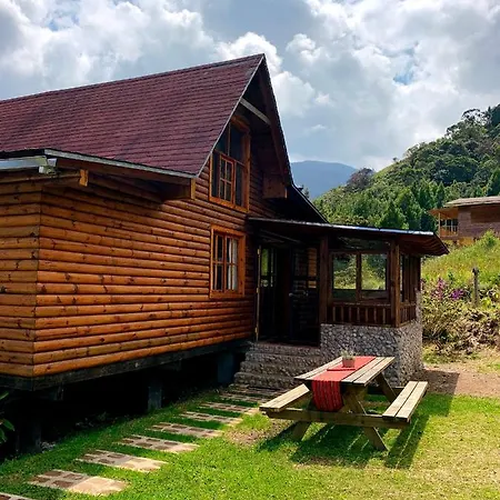 Altares De Oxapampa Villa Exterior photo
