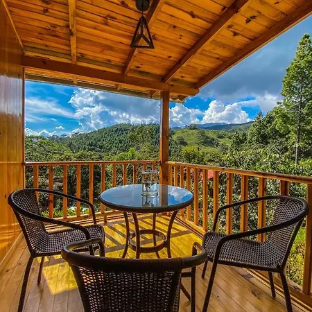 Altares De Oxapampa Villa Exterior photo