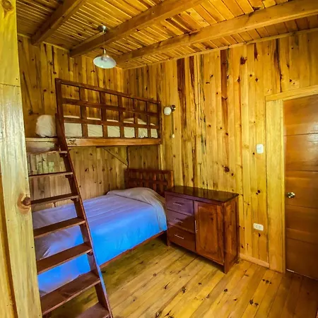 Altares De Oxapampa Villa Room photo
