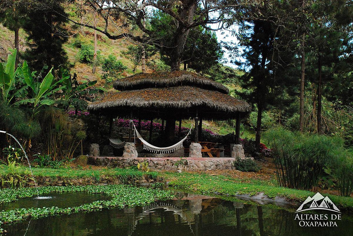 Altares De Lodge
