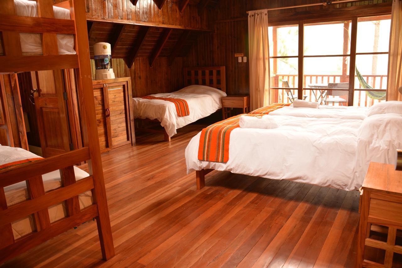 Altares De Lodge